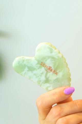 Gua Sha Coeur à Dents - Jade Vert